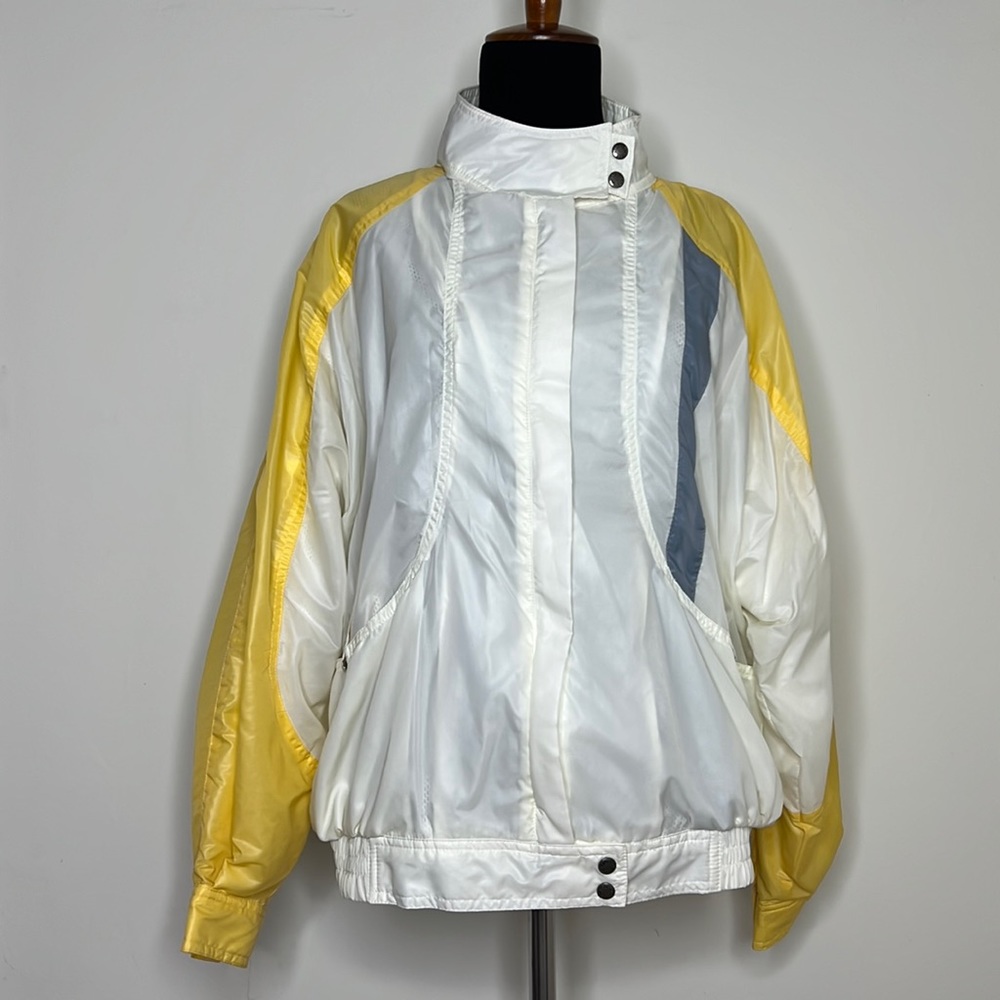 LE COQ SPORTIF Yellow White Vintage Windbreaker Jacket M